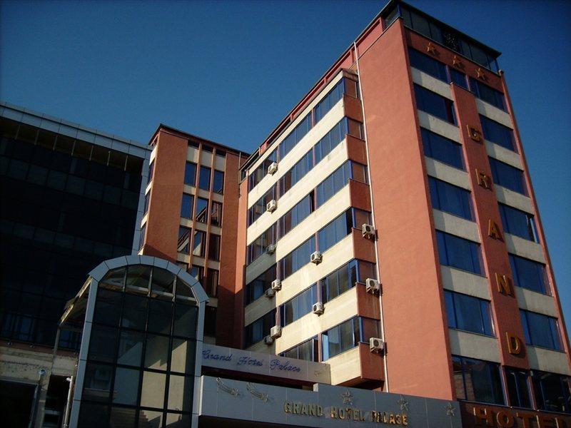 Grand Palace Hotel Korce Exterior foto