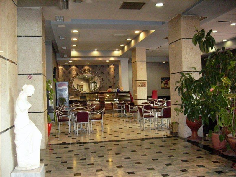 Grand Palace Hotel Korce Exterior foto